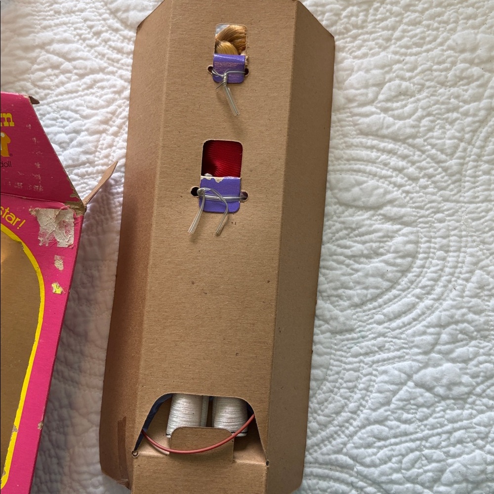 Mattel Western Skipper Doll in Red and Silver - Picture 5 of 7